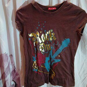 Peachy keen small brown rock on t shirt